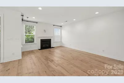 6008 Corbin Woods Court, Charlotte, NC 28226 - Photo 10