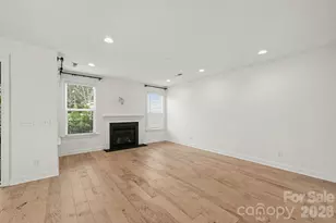 6008 Corbin Woods Ct, Charlotte, NC 28226 - Photo 10
