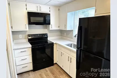 916 W 5th Avenue #C, Lexington, NC 27292 - Photo 8