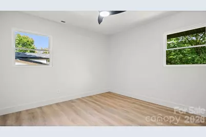 3320 Winterfield Place, Charlotte, NC 28205 - Photo 26