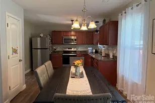 125 Trantham St SW, Concord, NC 28027 - Photo 6