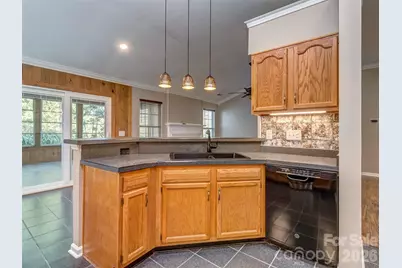 11320 Hunters Landing Drive, Charlotte, NC 28273 - Photo 10