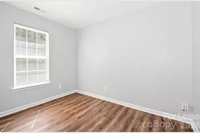 5731 Laborde Avenue, Charlotte, NC 28269 - Photo 12