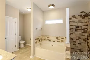 16203 Wrights Ferry Rd, Charlotte, NC 28278 - Photo 12