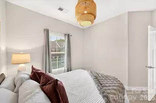 1728 Town Oak Ln, Charlotte, NC 28205 - Photo 38