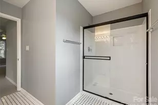 44 Ridgeland Ln, Asheville, NC 28805 - Photo 24