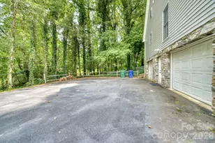163 Canaan Dr, Candler, NC 28715 - Photo 44