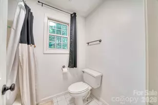 163 Canaan Dr, Candler, NC 28715 - Photo 28