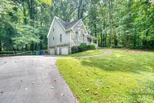 163 Canaan Dr, Candler, NC 28715 - Photo 4