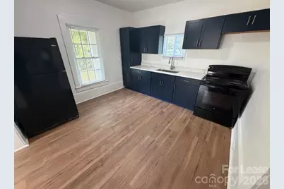 2416 Dundeen Street, Charlotte, NC 28216 - Photo 2