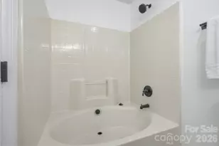 3432 Kelsey Emma Ct, Charlotte, NC 28269 - Photo 16