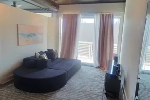 505 E 6th Street St, Charlotte, NC 28202 - Photo 8