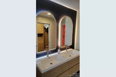 505 E 6th Street Street #1006, Charlotte, NC 28202 - Photo 22