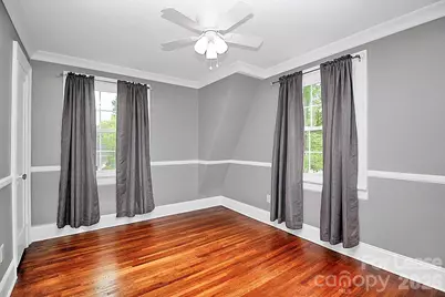 408 W 6th Avenue, Gastonia, NC 28052 - Photo 12