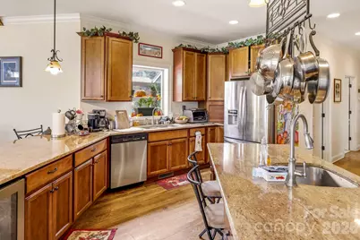671 Mud Cut Loop, Marion, NC 28752 - Photo 8