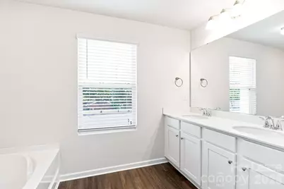 233 W Grover Street, Shelby, NC 28150 - Photo 8