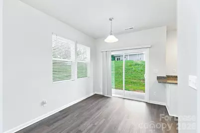 233 W Grover Street, Shelby, NC 28150 - Photo 6