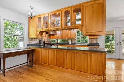 3 Northwood Road, Asheville, NC 28804 - Photo 14