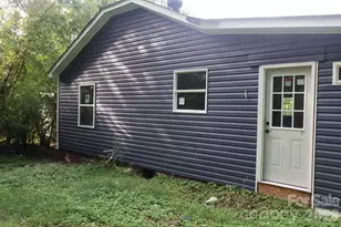 817 Skyland St, Kannapolis, NC 28083 - Photo 1