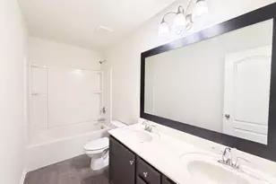 7230 Kinley Commons Ln, Charlotte, NC 28278 - Photo 18
