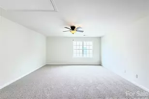 7230 Kinley Commons Ln, Charlotte, NC 28278 - Photo 6