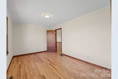 727 E Lyda Road, Hendersonville, NC 28792 - Photo 14