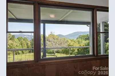 727 E Lyda Road, Hendersonville, NC 28792 - Photo 6