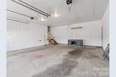 727 E Lyda Road, Hendersonville, NC 28792 - Photo 24
