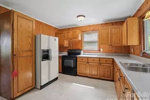 727 E Lyda Rd, Hendersonville, NC 28792 - Photo 8