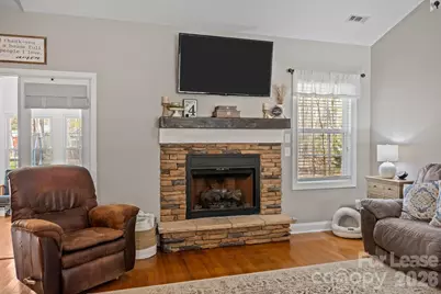 1667 Warwick Court, Lincolnton, NC 28092 - Photo 12