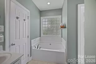 1667 Warwick Ct, Lincolnton, NC 28092 - Photo 30