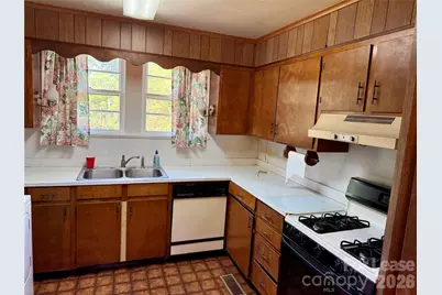 16 Elk Mountain Road, Asheville, NC 28804 - Photo 10
