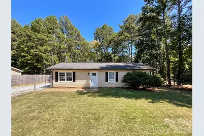 412 N Secrest Avenue, Monroe, NC 28110 - Photo 1