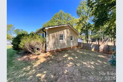 412 N Secrest Avenue, Monroe, NC 28110 - Photo 36