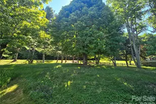 159 Hubert St, Newland, NC 28657 - Photo 38