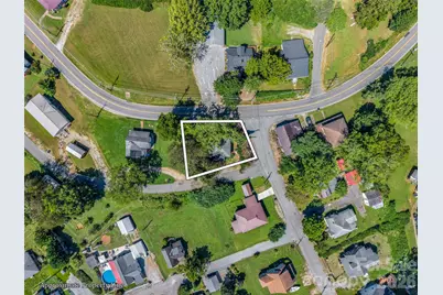 795 W Tate Street, Marion, NC 28752 - Photo 28