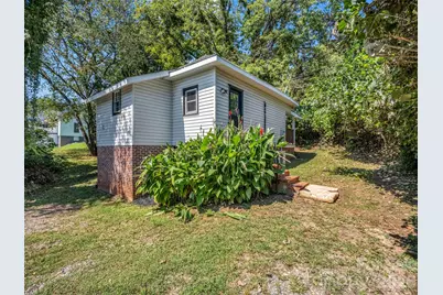 795 W Tate Street, Marion, NC 28752 - Photo 6