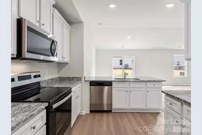 1637 Nia Road, Charlotte, NC 28215 - Photo 6