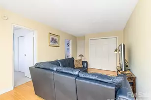 647 Town Mountain Rd, Asheville, NC 28804 - Photo 8