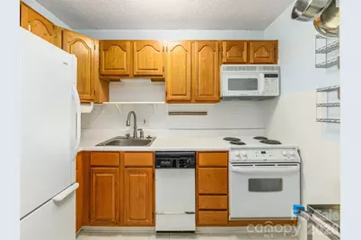 647 Town Mountain Road #307, Asheville, NC 28804 - Photo 10
