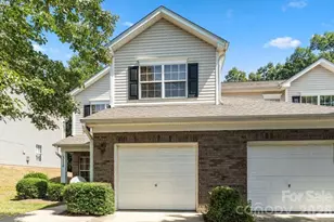 3110 Summerfield Ridge Ln, Matthews, NC 28105 - Photo 2