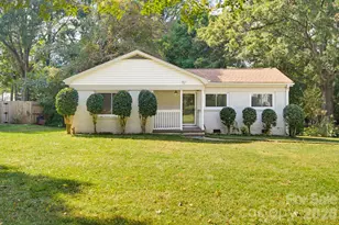 1733 Merry Oaks Rd, Charlotte, NC 28205 - Photo 1