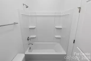 11225 Lochmere Rd, Charlotte, NC 28278 - Photo 30