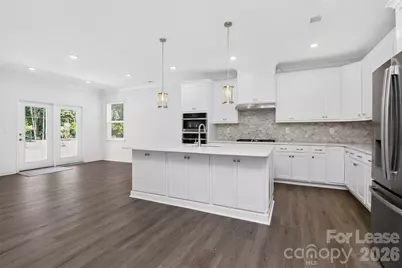 11225 Lochmere Road, Charlotte, NC 28278 - Photo 8