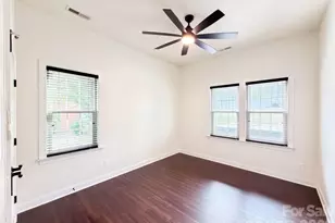 15203 Gathering Ct, Charlotte, NC 28278 - Photo 6