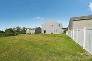7105 Pennyroyal Wy, Charlotte, NC 28216 - Photo 28