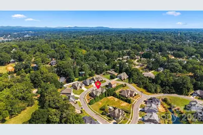 1258 10th Street Place NW, Hickory, NC 28601 - Photo 32