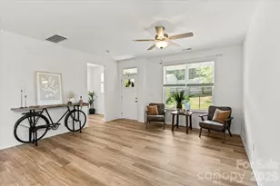 226 1st St, Mount Holly, NC 28120 - Photo 6