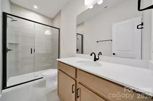 8004 Cedarsmith Ct, Charlotte, NC 28217 - Photo 6
