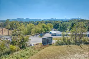 99 Justice Ridge Rd, Candler, NC 28715 - Photo 4